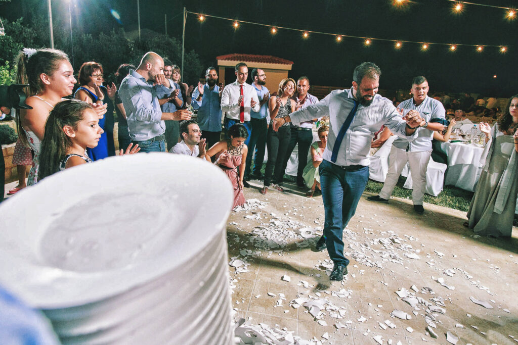 getting married in Kiaton Peloponese